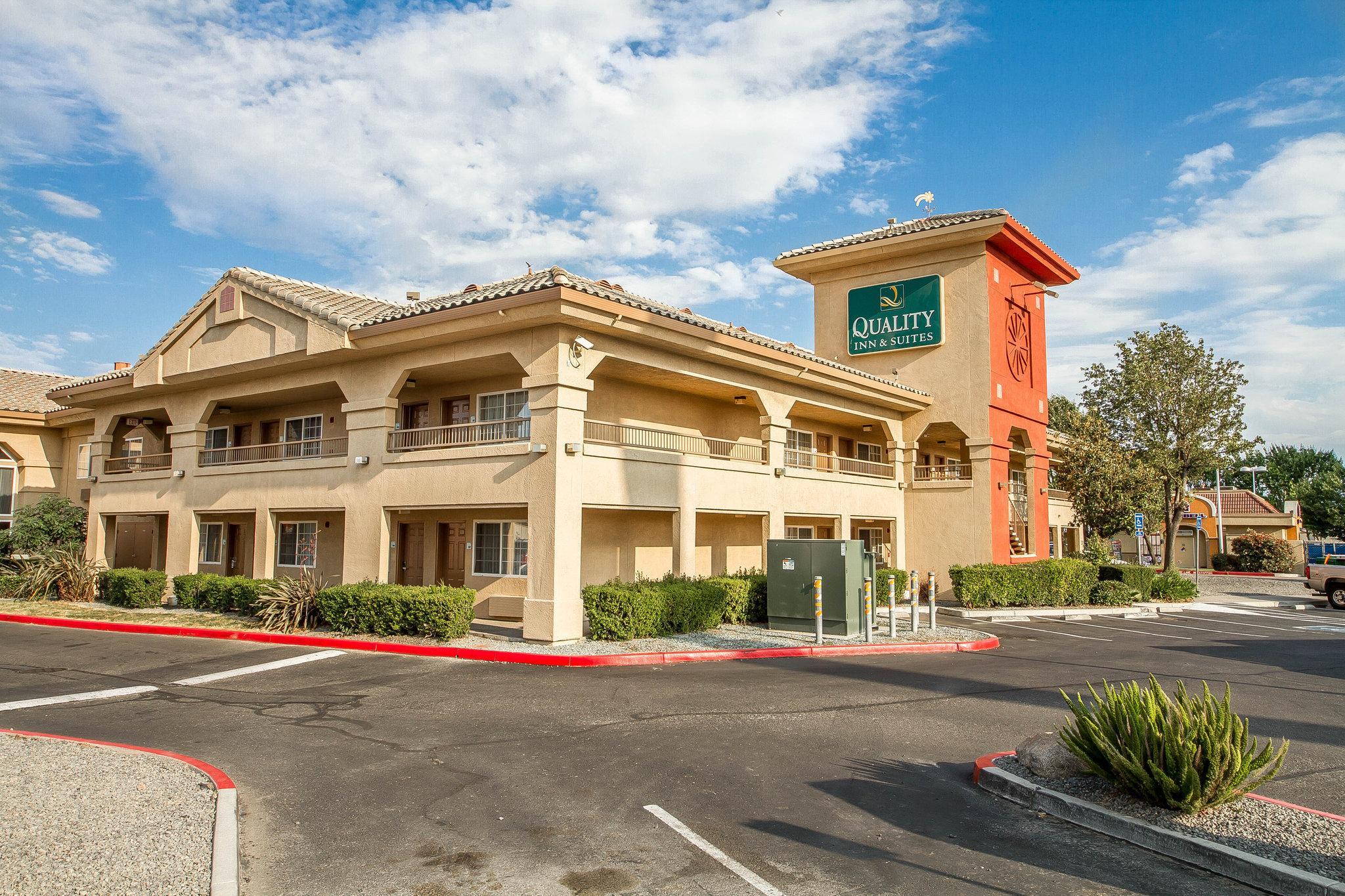 Quality Inn & Suites Lathrop Exterior foto