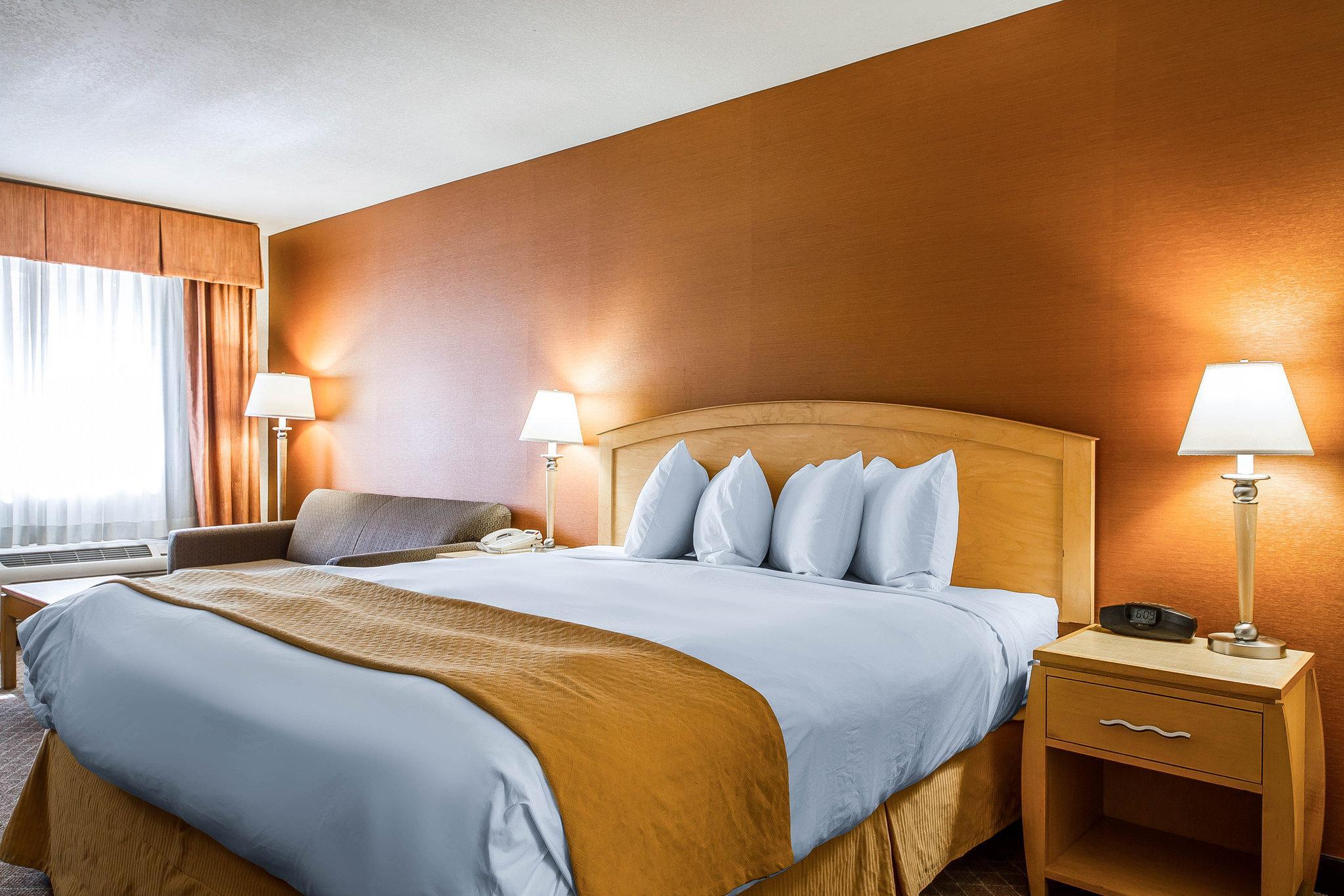 Quality Inn & Suites Lathrop Exterior foto
